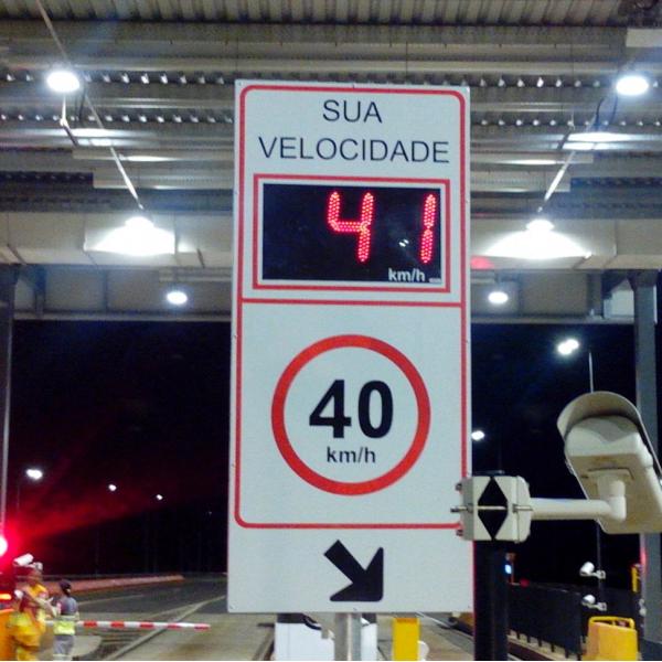 Painel de velocidade (pedágio)
