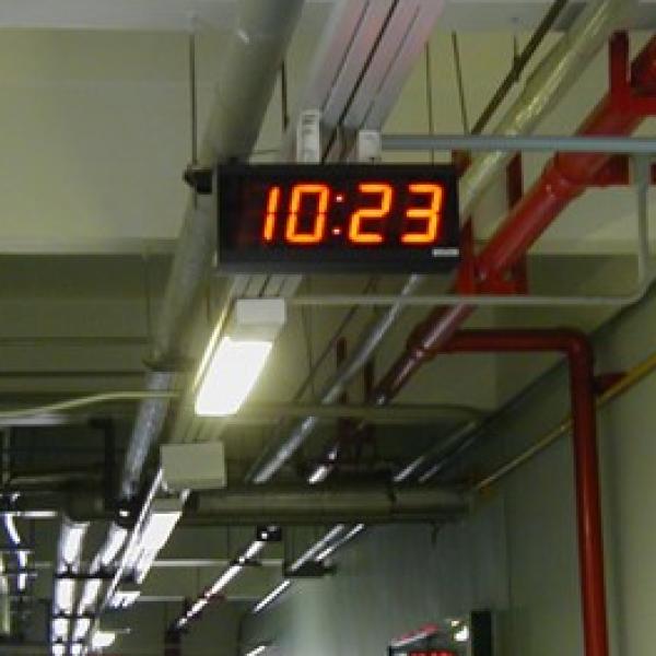 Relógio de uso interno